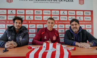 Muslera yeni takımına imzayı attı