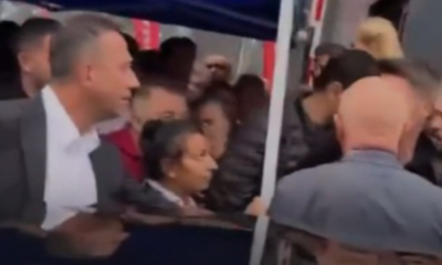 Sabaha kadar nöbet tutan CHP’li vekiller kalabalığa karışan sivil polisleri tek tek tespit etti